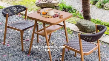 Bộ bàn vuông cafe, bàn ghế ăn sân vườn có bếp tại Thủ Đức HCM
