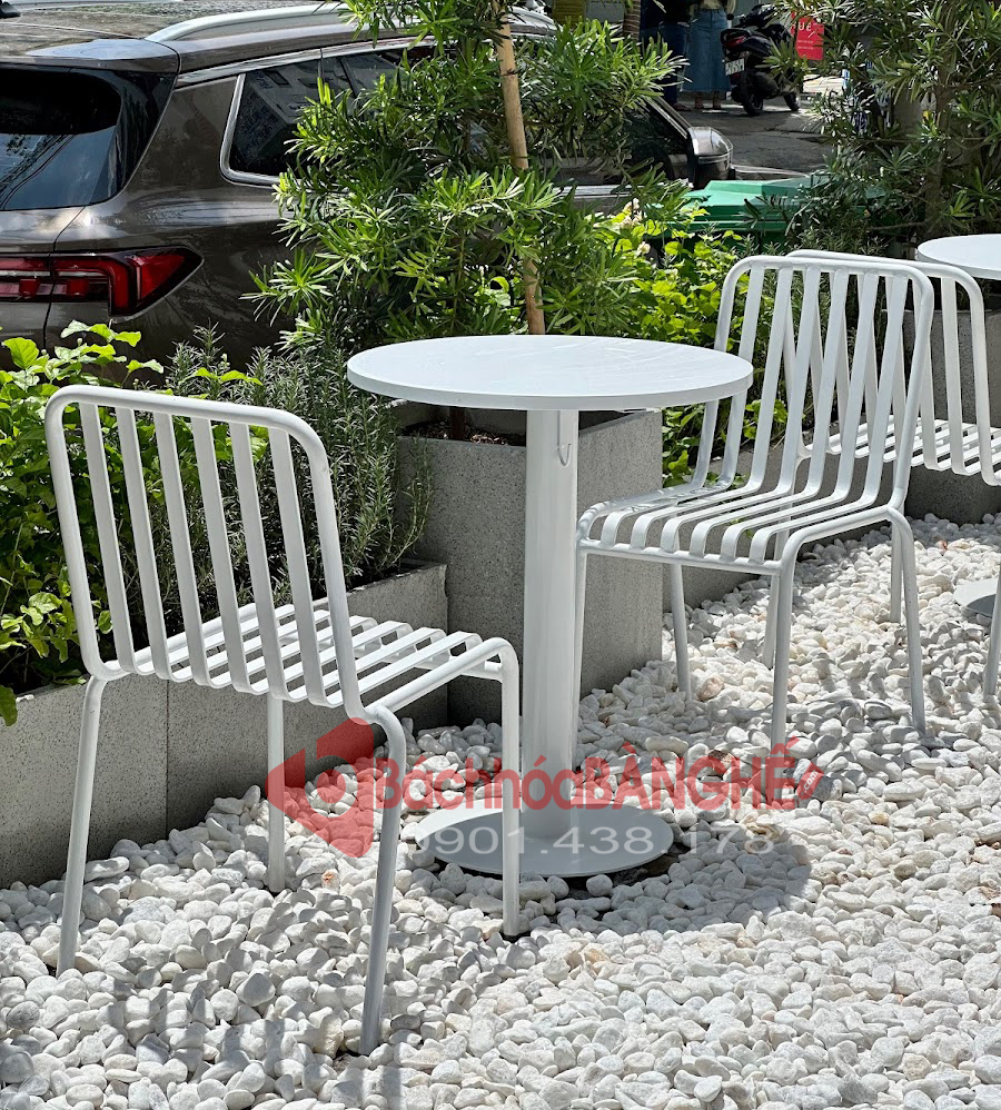 Bộ bàn ghế sắt sân vườn decor quán cafe nhà hàng mặt bàn composite màu trắng