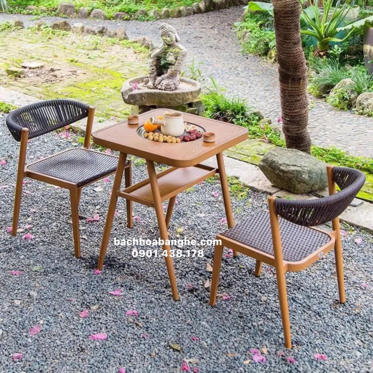 Bàn ghế cafe, bàn ghế ăn sân vườn có bếp tại Thủ Đức, HCM