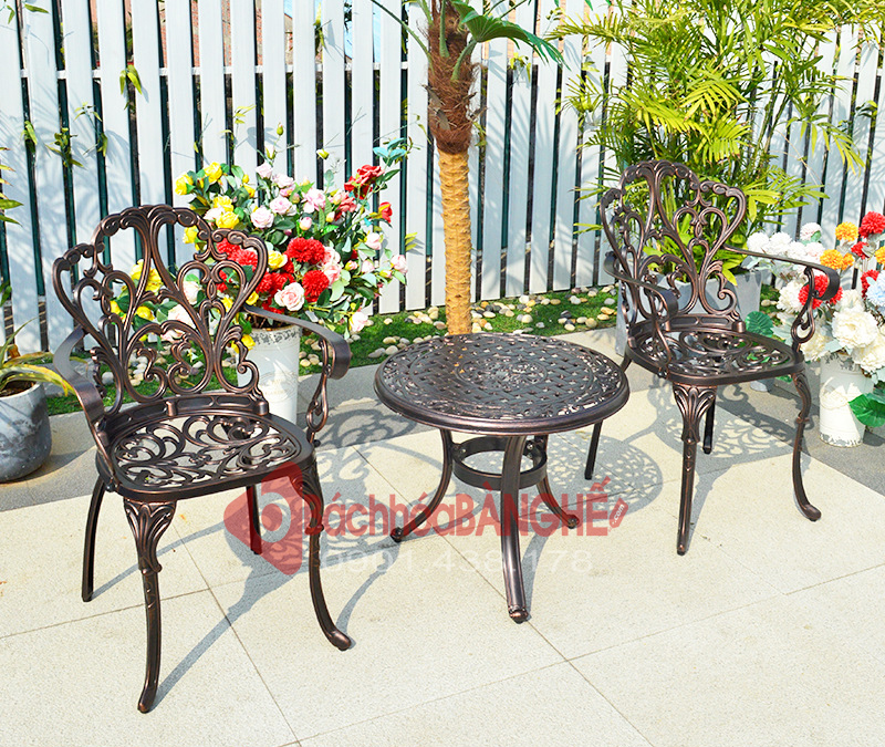 Bộ bàn ghế cafe sân vườn sân thượng hồ bơi nhôm đúc 176