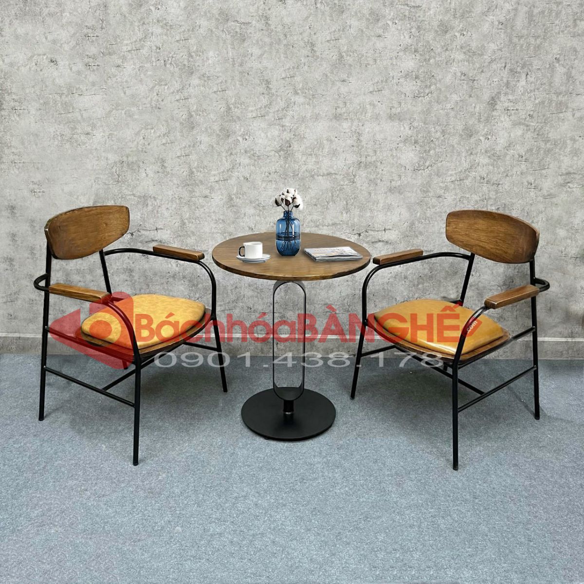 Bộ bàn ghế cafe gỗ cao su chân sắt có tay 249